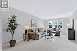 279 HICKORY CIRCLE | Oakville Ontario | Slide Image Eleven