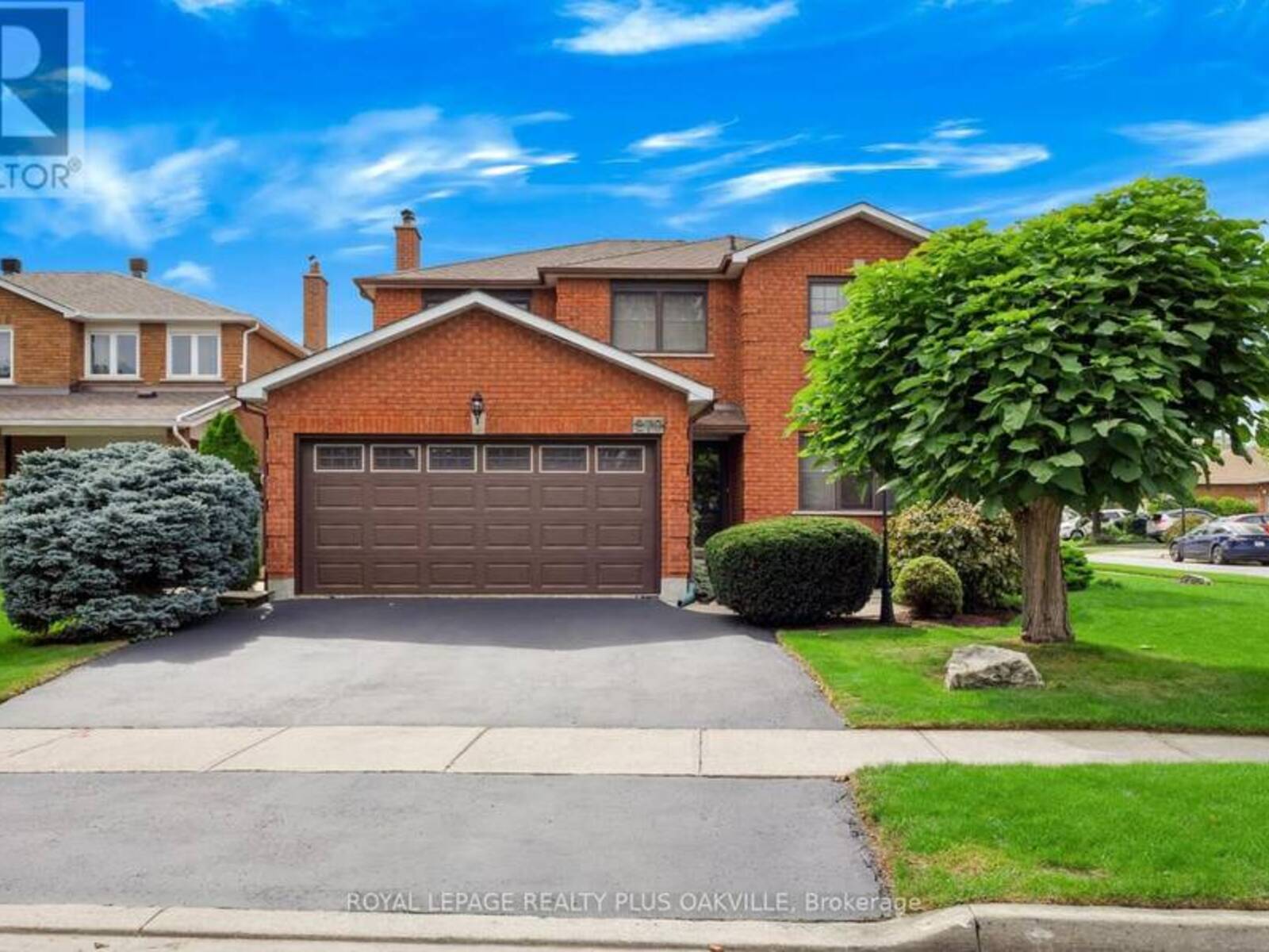 279 HICKORY CIRCLE, Oakville, Ontario L6H 4V3