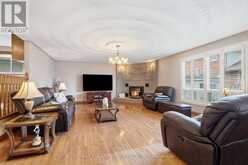 7 VINEHILL DRIVE | Hamilton Ontario | Slide Image Twelve