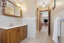 7 VINEHILL DRIVE | Hamilton Ontario | Slide Image Thirty-seven