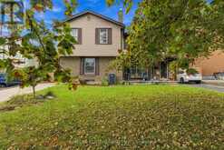 22 FROBISHER COURT | Cambridge Ontario | Slide Image Three