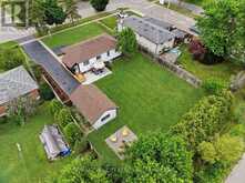 92 FAIRVIEW DRIVE | Brantford Ontario | Slide Image Thirty-five