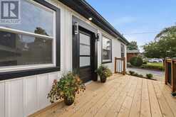 92 FAIRVIEW DRIVE | Brantford Ontario | Slide Image Six