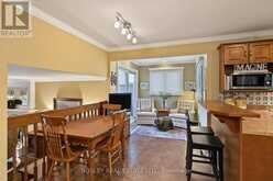 69 FAIRWAY DRIVE | Aurora Ontario | Slide Image Eighteen