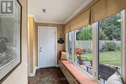 69 FAIRWAY DRIVE | Aurora Ontario | Slide Image Fifteen