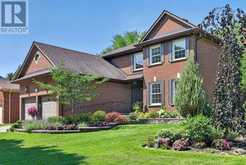 3861 PROMONTORY CRESCENT | Mississauga Ontario | Slide Image Two