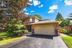 427 MELANIE CRESCENT | Ancaster Ontario | Slide Image Two