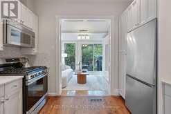 68 MONTROSE AVENUE | Toronto Ontario | Slide Image Twelve