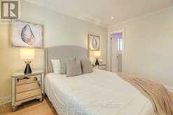 32 GRAPEVINE CIRCLE | Toronto Ontario | Slide Image Thirty-six