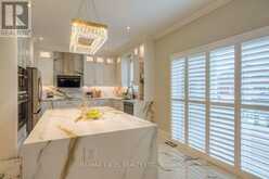 32 GRAPEVINE CIRCLE | Toronto Ontario | Slide Image Thirteen