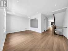 19 LOUNTS LANE | Markham Ontario | Slide Image Sixteen