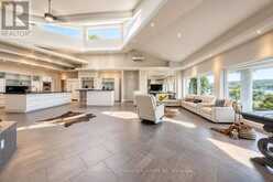 10 BECK BOULEVARD | Penetanguishene Ontario | Slide Image Thirteen