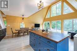 1490 CHAMPLAIN ROAD | Tiny Ontario | Slide Image Eight