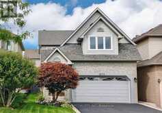 2872 GALLEON CRESCENT | Mississauga Ontario | Slide Image Two