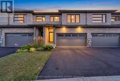 7396 MATTEO DRIVE | Niagara Falls Ontario | Slide Image One