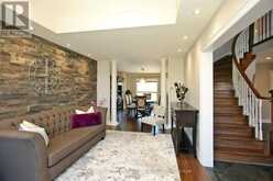 3 RIVIERA RIDGE | Hamilton Ontario | Slide Image Nine