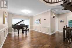 88 GARNIER COURT | Toronto Ontario | Slide Image Eight