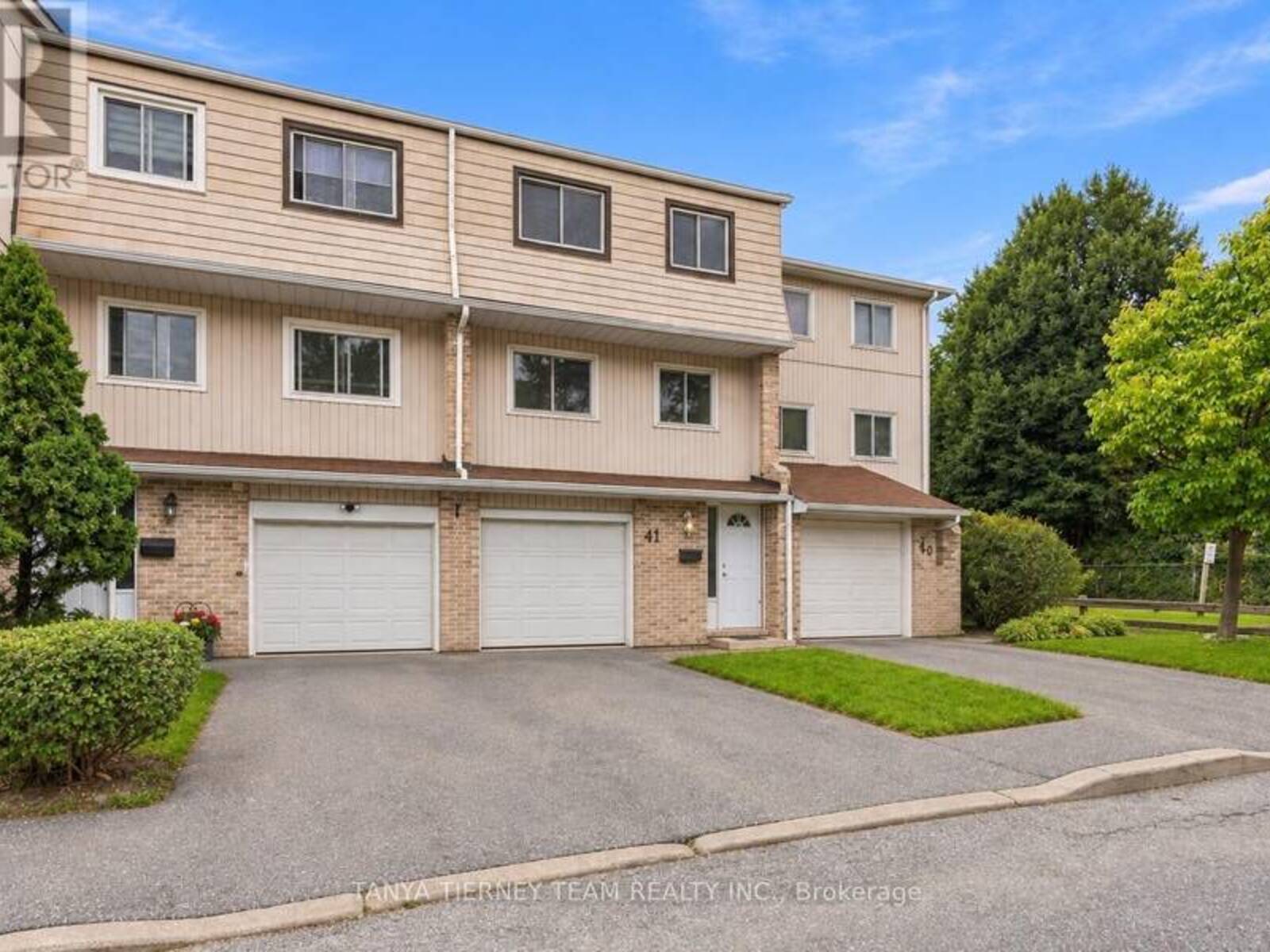 41 - 1975 ROSEFIELD ROAD, Pickering, Ontario L1V 3E3