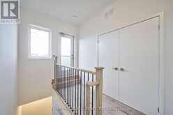 21 - 17 LYTHAM GREEN CIRCLE | Newmarket Ontario | Slide Image Thirty-two