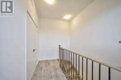 21 - 17 LYTHAM GREEN CIRCLE | Newmarket Ontario | Slide Image Thirty-three