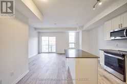 21 - 17 LYTHAM GREEN CIRCLE | Newmarket Ontario | Slide Image Six
