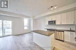 21 - 17 LYTHAM GREEN CIRCLE | Newmarket Ontario | Slide Image Seven
