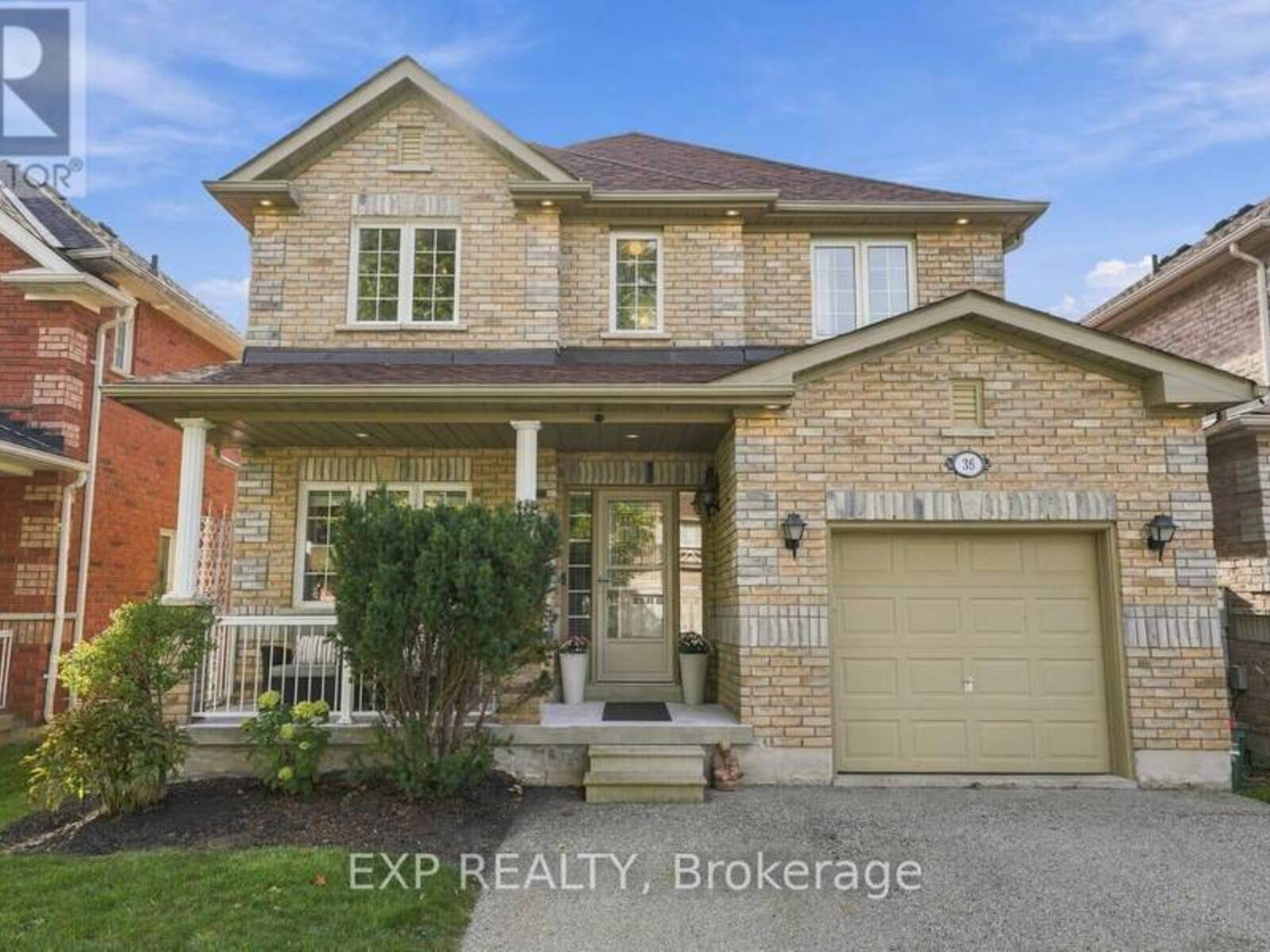 36 SALTZBURG CRESCENT, Georgina, Ontario L4P 4H3