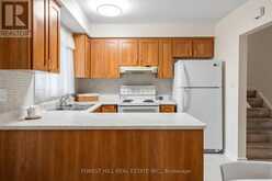 56 LITTLE JOHN ROAD | Dundas Ontario | Slide Image Ten