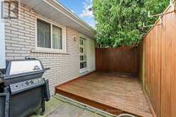 56 LITTLE JOHN ROAD | Dundas Ontario | Slide Image Thirty