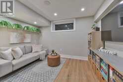 7A EVERETT CRESCENT | Toronto Ontario | Slide Image Twenty-eight