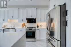 9 FLORELLE DRIVE | Markham Ontario | Slide Image Eleven