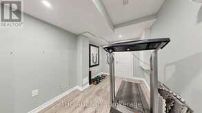 36 KEYSTAR COURT | Vaughan Ontario | Slide Image Thirty