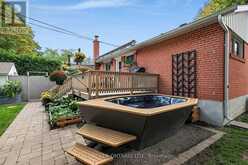 110 MURRAY DRIVE | Aurora Ontario | Slide Image Thirty-two