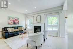 45 NAUGHTON DRIVE | Richmond Hill Ontario | Slide Image Eleven