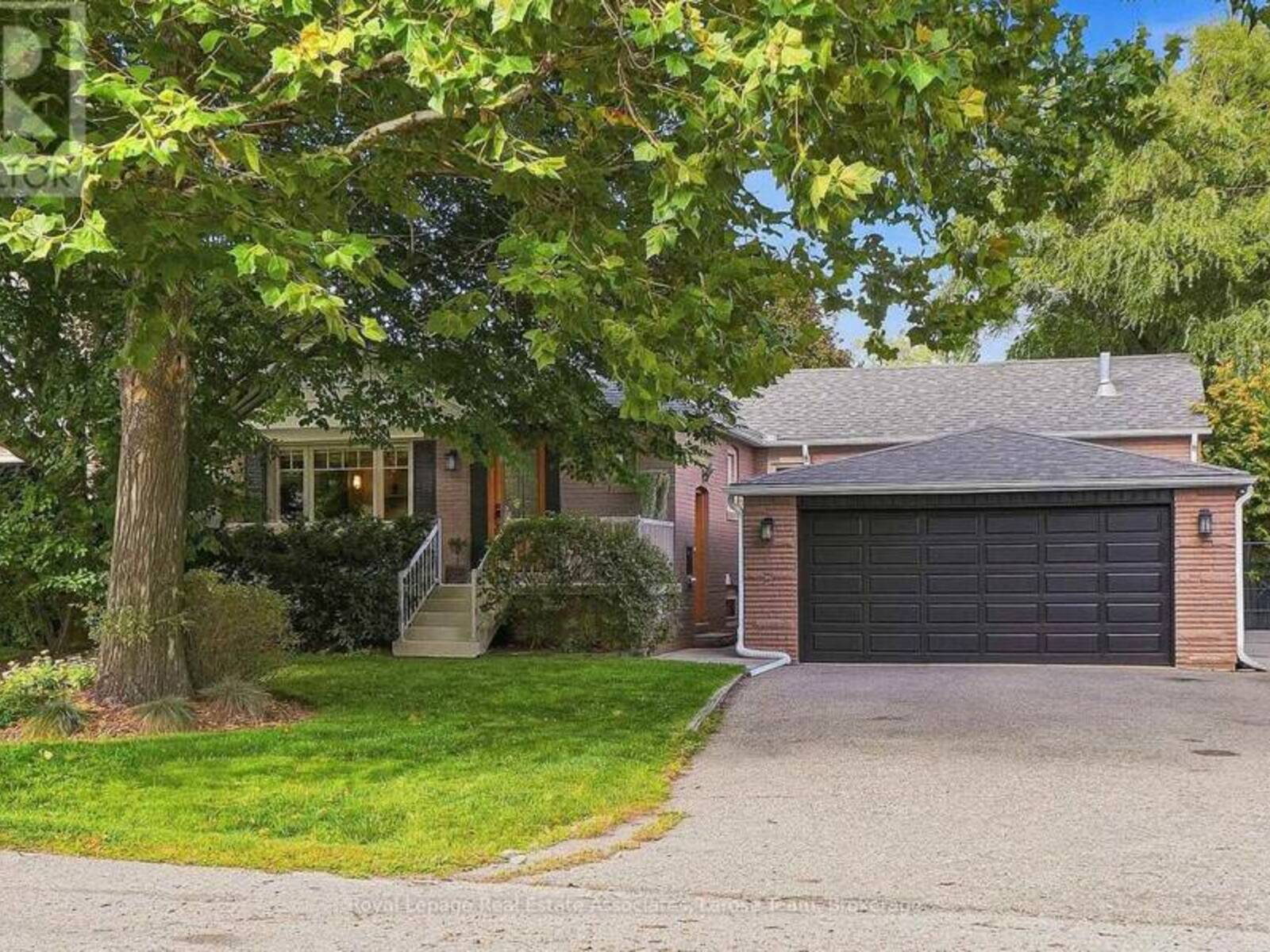 1511 LEDA AVENUE, Mississauga, Ontario L5G 4B9