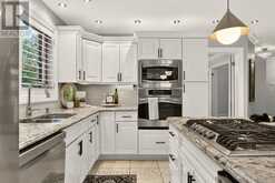 667 SANDCHERRY DRIVE | Burlington Ontario | Slide Image Thirteen