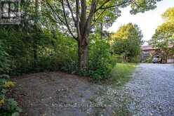 961 LOWER LIONS CLUB ROAD | Ancaster Ontario | Slide Image Twelve