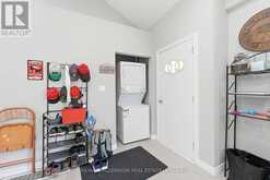 22 MONTGOMERY ROAD | St. Thomas Ontario | Slide Image Sixteen
