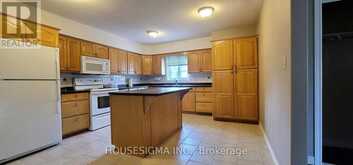 14 CHURCH STREET | Kincardine Ontario | Slide Image Nine