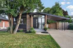 104 SANATORIUM ROAD | Hamilton Ontario | Slide Image Two
