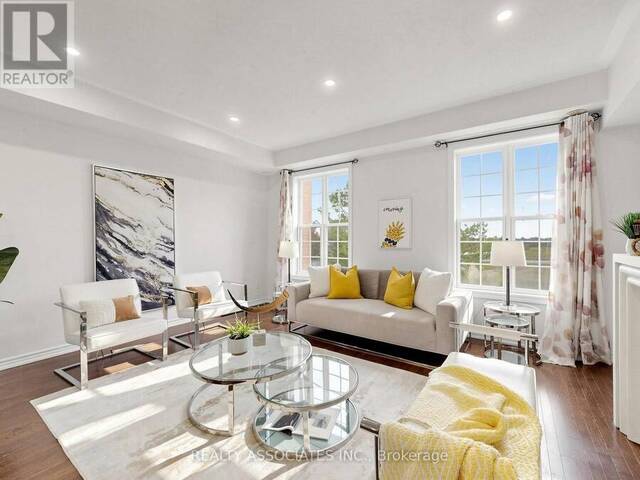 11 TATRA LANE Markham Ontario, L6C 0P3 - 4 Bedrooms Home For Sale