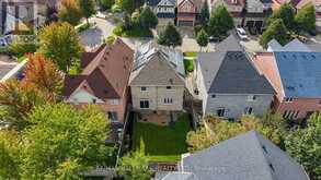 26 LARCASTLE AVENUE | Markham Ontario | Slide Image Forty-three