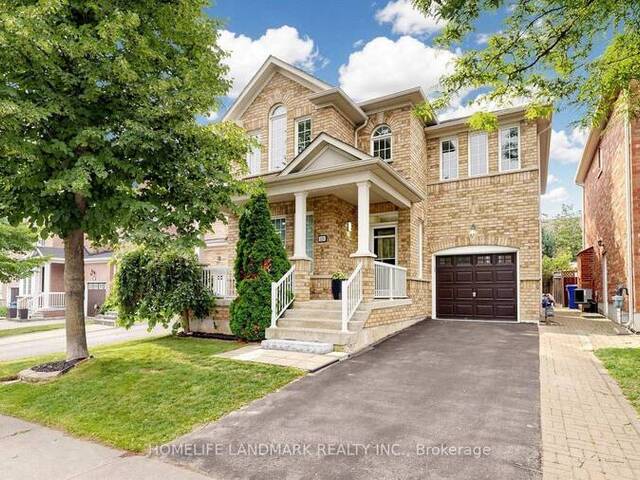 129 BEARE TRAIL Newmarket Ontario, L3X 3B6 - 4 Bedrooms Home For Sale