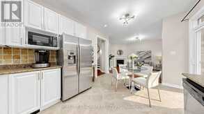 129 BEARE TRAIL | Newmarket Ontario | Slide Image Fifteen