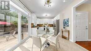 129 BEARE TRAIL | Newmarket Ontario | Slide Image Sixteen