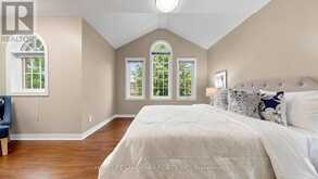 129 BEARE TRAIL | Newmarket Ontario | Slide Image Thirty-five