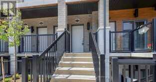 C 43 - 25 ISHERWOOD AVENUE | Cambridge Ontario | Slide Image Three