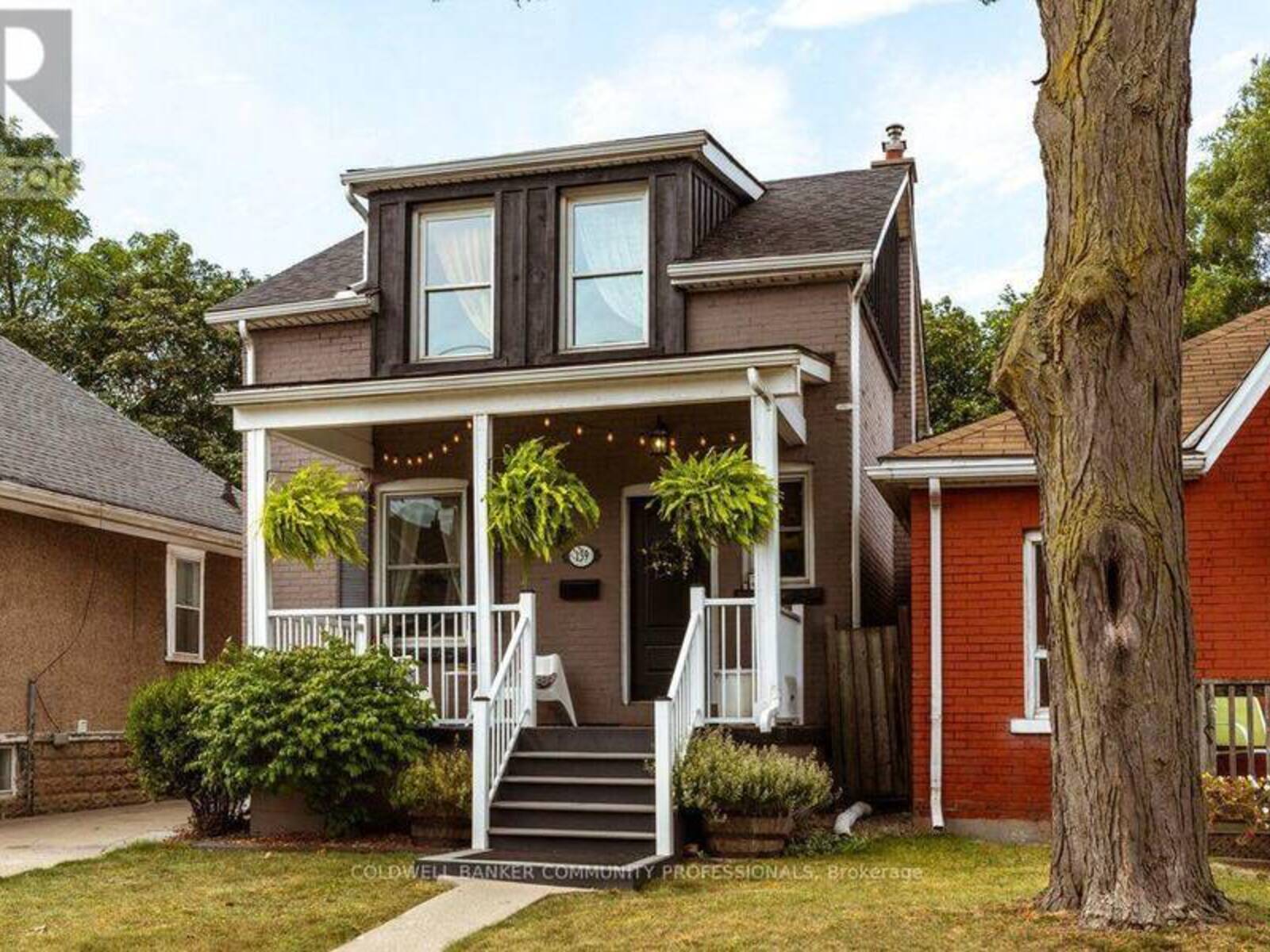 139 BELMONT AVENUE, Hamilton, Ontario L8L 7M4