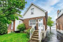 8 SAVOY AVENUE | Toronto Ontario | Slide Image Four