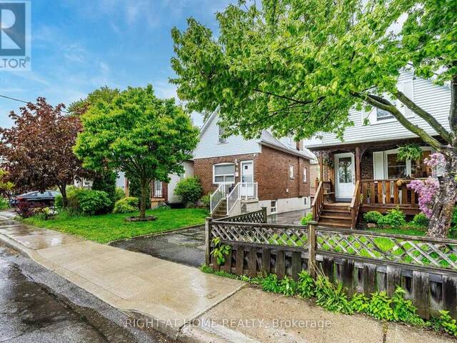 8 SAVOY AVENUE Toronto Ontario, M8W 3X6 - 3 Bedrooms Home For Sale